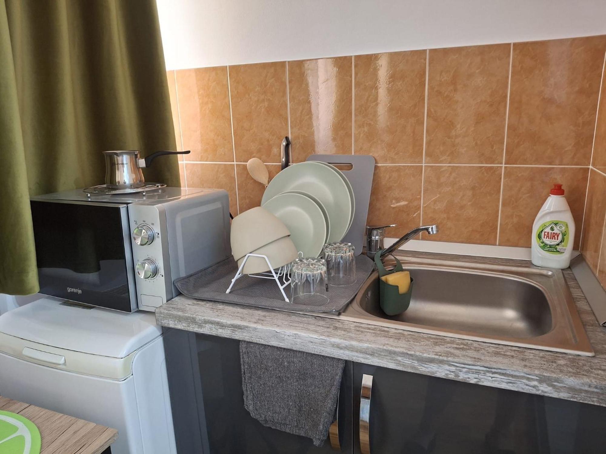 Anna Home Ramnicu Valcea Exterior photo